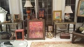 ROOM FULL OF WONDERFUL THINGS