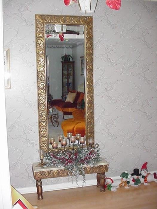 Pier mirror and marble top base