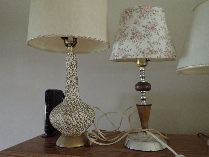 LAMPS ASSORTED