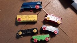 WOOD TRAIN SET