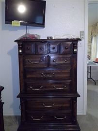 Pine chest of drawers vizio TV and mount