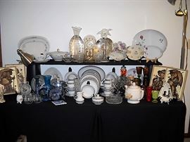 SIGNED ART GLASS, WINTERLING BAVARIAN CHINA HUMMELL PRINTS