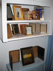 PICTURE FRAMES