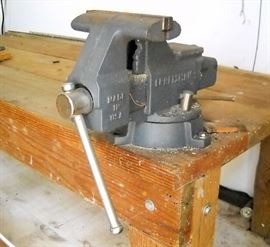 CRAFTSMAN VISE
