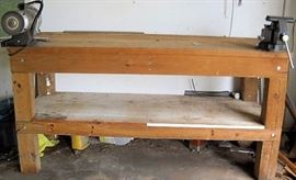 WOOD WORK BENCH