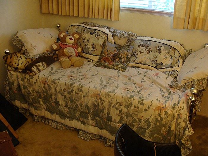 Day bed