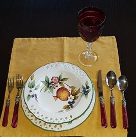 Service for 10 dinner plates and soup bowls