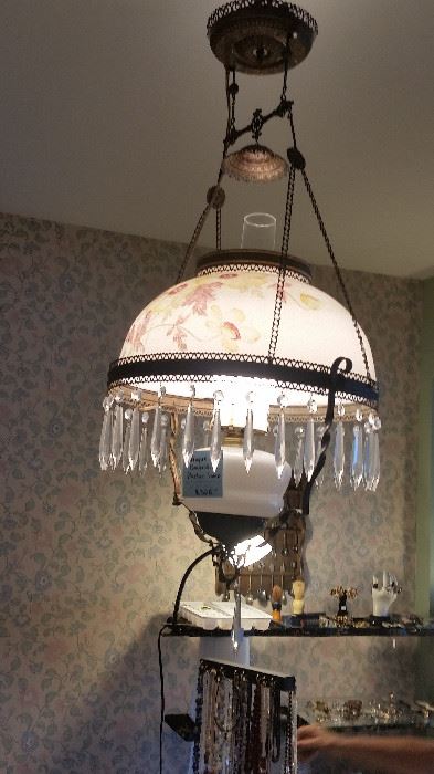 Victorian Parlor lamp (electrified)