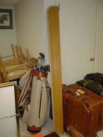 Golf Club Set w/ bag, luggage, Bamboo bed mat