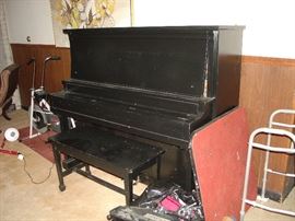 Vintage Piano