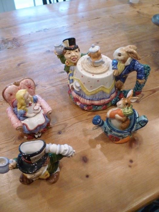Fitz & Floyd Alice In Wonderland Figurines
