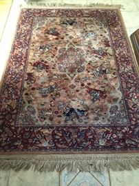 4'x6' oriental style rug.