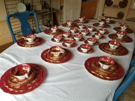 Wedgwood, Service for 12