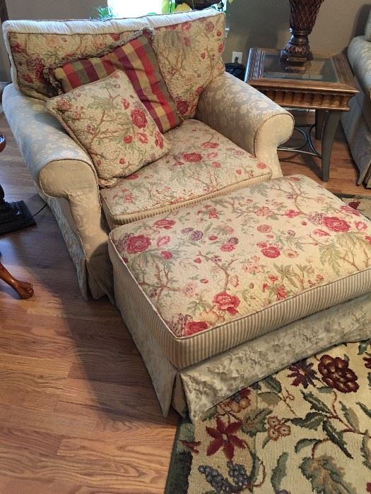 chair and Ottoman, Matches sofa