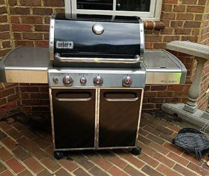 Weber Genesis grill, cover, accessories good