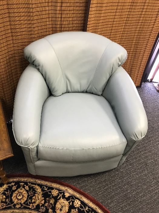 Grey/Blue Leather Glide/Swivel Arm Chair