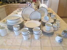 Christopher Stuart Southwest Dish Set