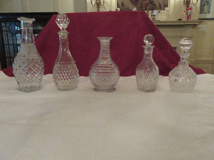 24 GLASS DECANTERS