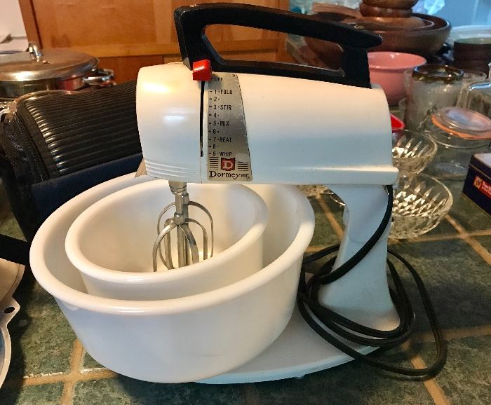Vintage Electric Mixer with milk glass bowls 