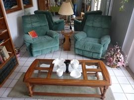 Oak Coffee/ Cocktail Table with Glass Inserts. 2 Recliners, Magazine Lamp Table, Milk Glass
