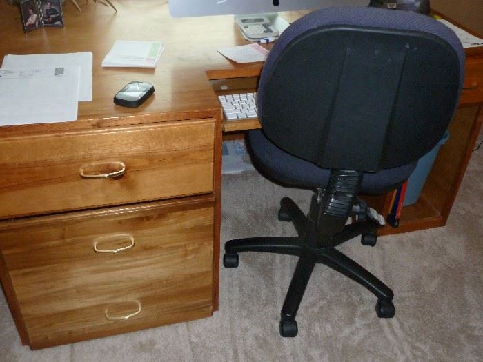L shaped desk with file cabinet