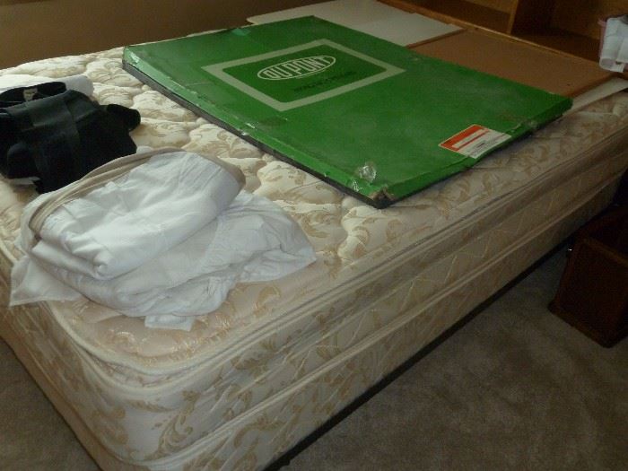 Full mattress and headboard