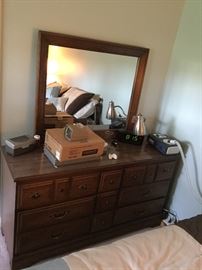 dresser with mirror