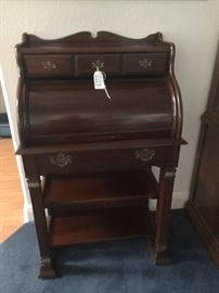 lovely small roll top desk fabulous well taken care of condition