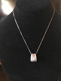 14k and 1.5 carat diamond pendant