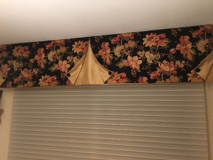 Custom Valance (3 available in this print. The other 2 are smaller in size) 