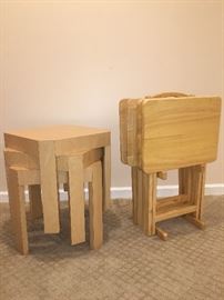 Set of 3 laminate stacking tables and 4 oak wood side tables with stand