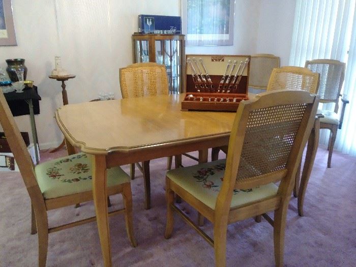 dining table w/6 chairs (needlepoint seats)