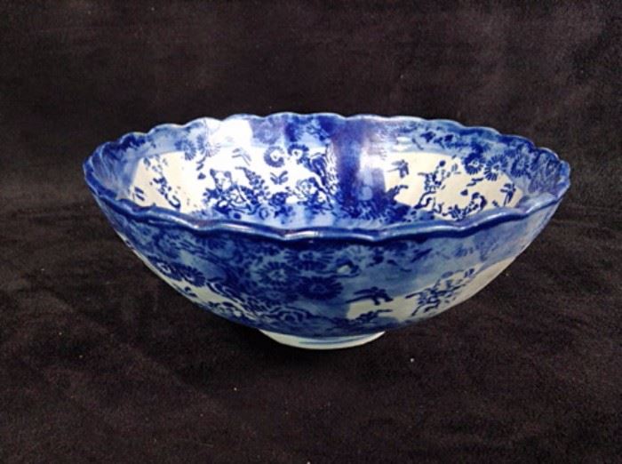 Blue on white porcelain bowl