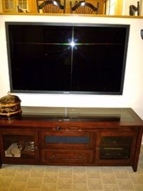 Flat Screen TV and Media Center
