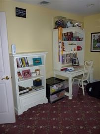 White Bedroom Set with Desk, Hutch, Chair and Book Shelf