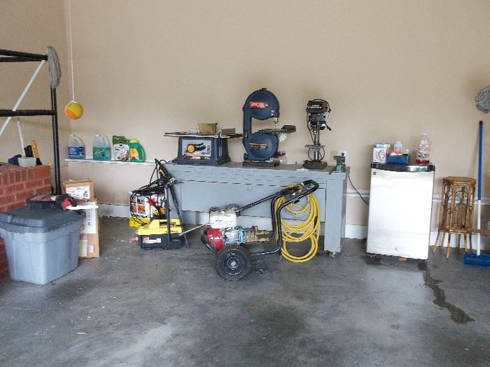 Just started to clean garage, more tools to come