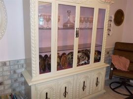 Hutch and more collector plates