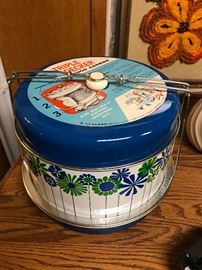 new vintage food carrier