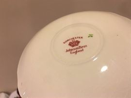 Johnson Brothers Dorchester Bread Butter Plate Cup tea