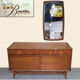 Furniture Mid Century Modern Brasilia Broyhill Premier Buffet And Mirror