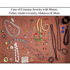 Jewelryz Case Costume Monet Trifari Sarah Cov Makesco