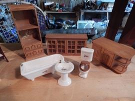 Doll house minitures