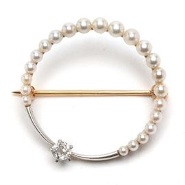 14K Yellow Gold, Platinum, Diamond and Seed Pearl Openwork Pin: A vintage 14K yellow gold, platinum, diamond and seed pearl openwork pin with hand set graduated seed pearls and a six-prong set old European cut diamond.