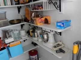 MISCELLANEOUS KITCHENWARES