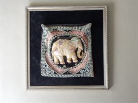 FRAMED ELEPHANT FABRID WALL HANGING