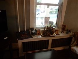 MISCELLANEOUS BRIC-A-BRAC