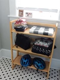 FOLDING BOOKCASE AND LINENS