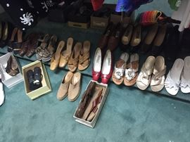 Ladies shoes