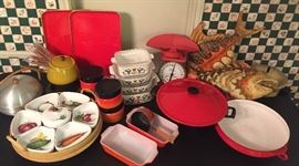 Retro pyrex and serving pieces