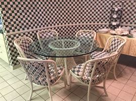 Super white bamboo and VERY thick glass top table with 6 chairs.  In near perfect condition.